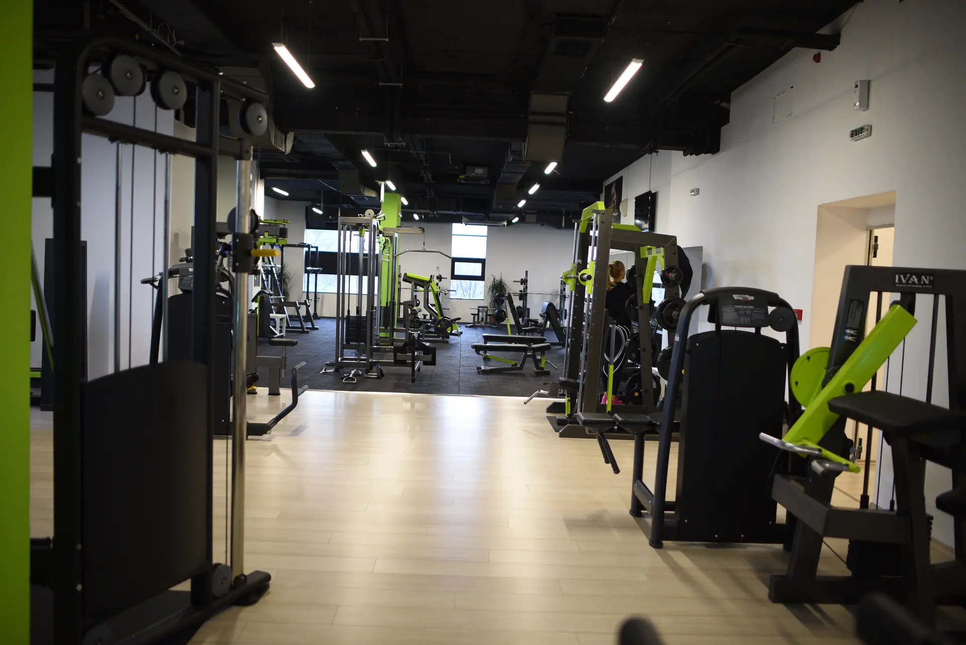 Вход на залата